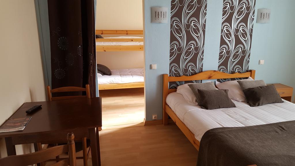 Hotel O Fil De L'O Marseillette Экстерьер фото